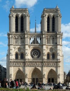 411px 2016 02 23 15 48 06 paris 232x300 - Paris : Cathédrale Notre-Dame de Paris.